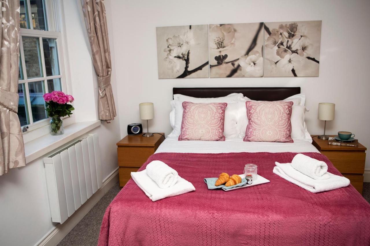 Apt 2, Trafalgar Square 2Nd Floor By Indigo Flats 런던 외부 사진