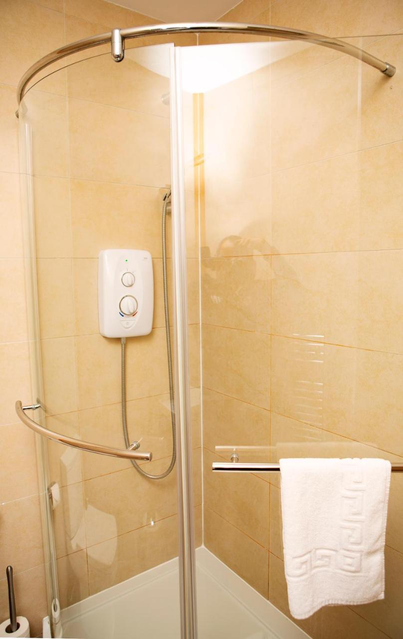 Apt 2, Trafalgar Square 2Nd Floor By Indigo Flats 런던 외부 사진
